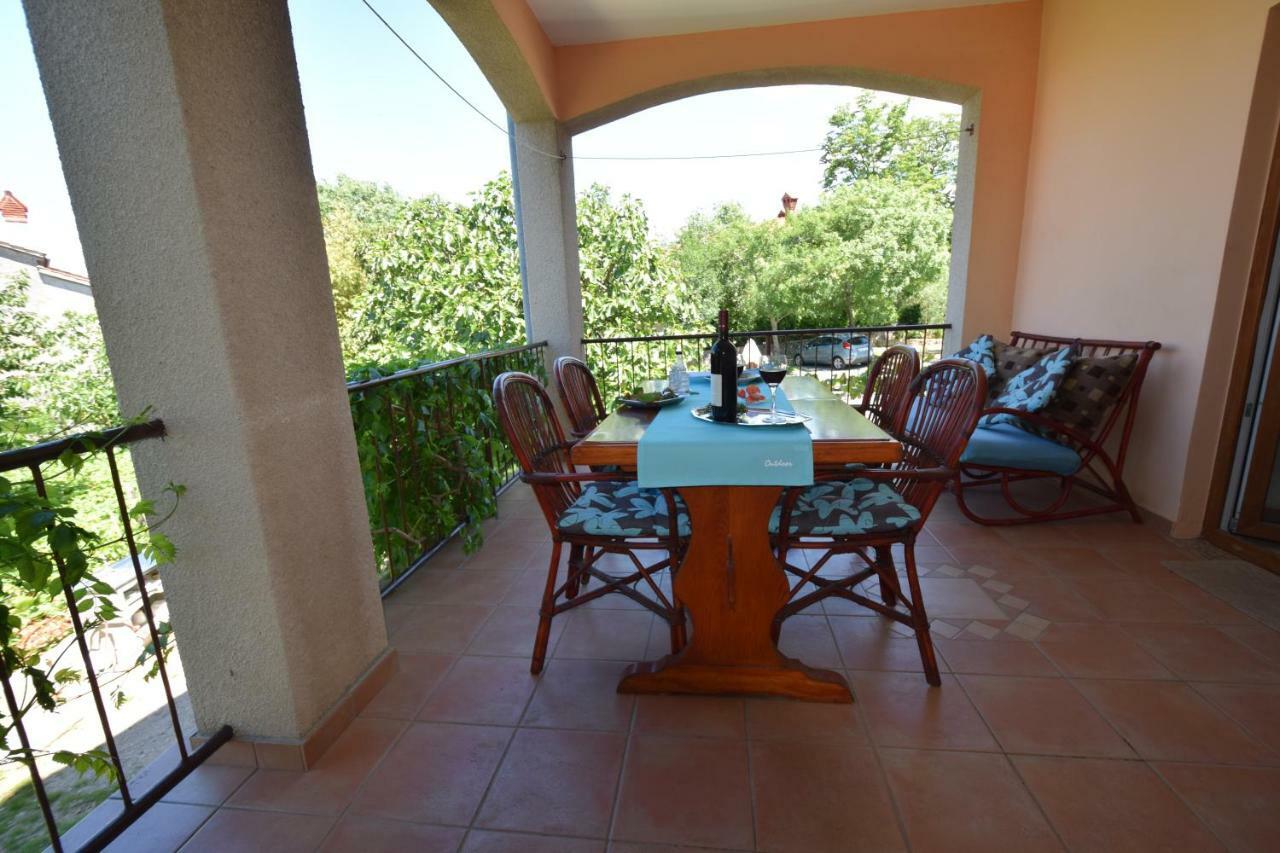 Apartment Jelka Malinska Zewnętrze zdjęcie